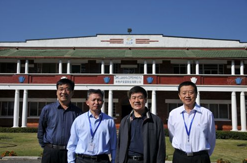 国土资源部刘连和司长一行到中色卢安夏考察调研
