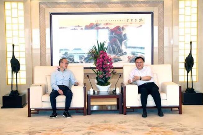 Wang Tongzhou, Chairman of the holding company, met with Guo Guangchang, Chairman of Fosun Group