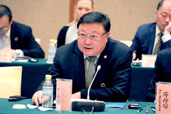 董事會主席王彤宙出席“中外企業CEO圓桌會議”